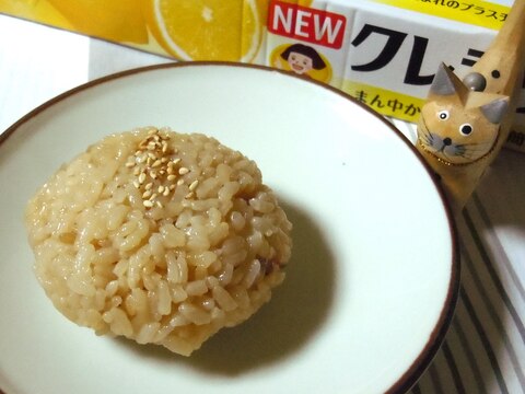 静岡県の郷土料理　お桜ご飯のおにぎり♪